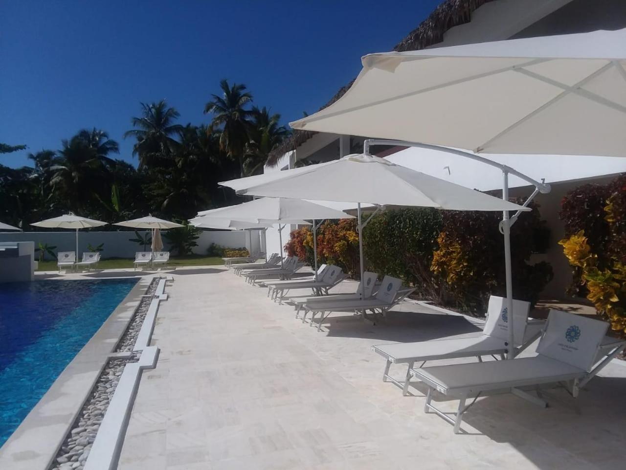 Oasi Encantada - Beach Resort Barahona Eksteriør billede