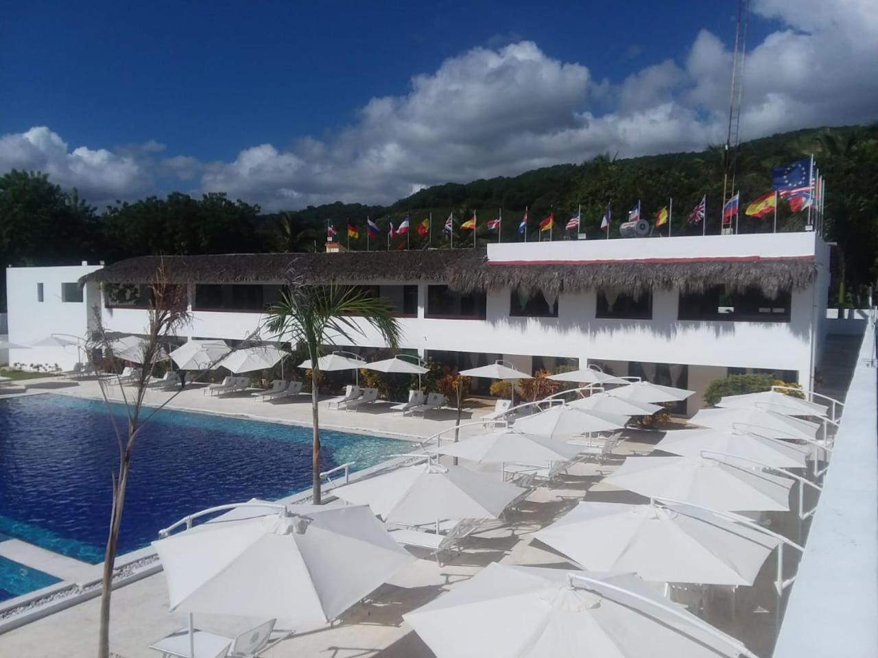 Oasi Encantada - Beach Resort Barahona Eksteriør billede