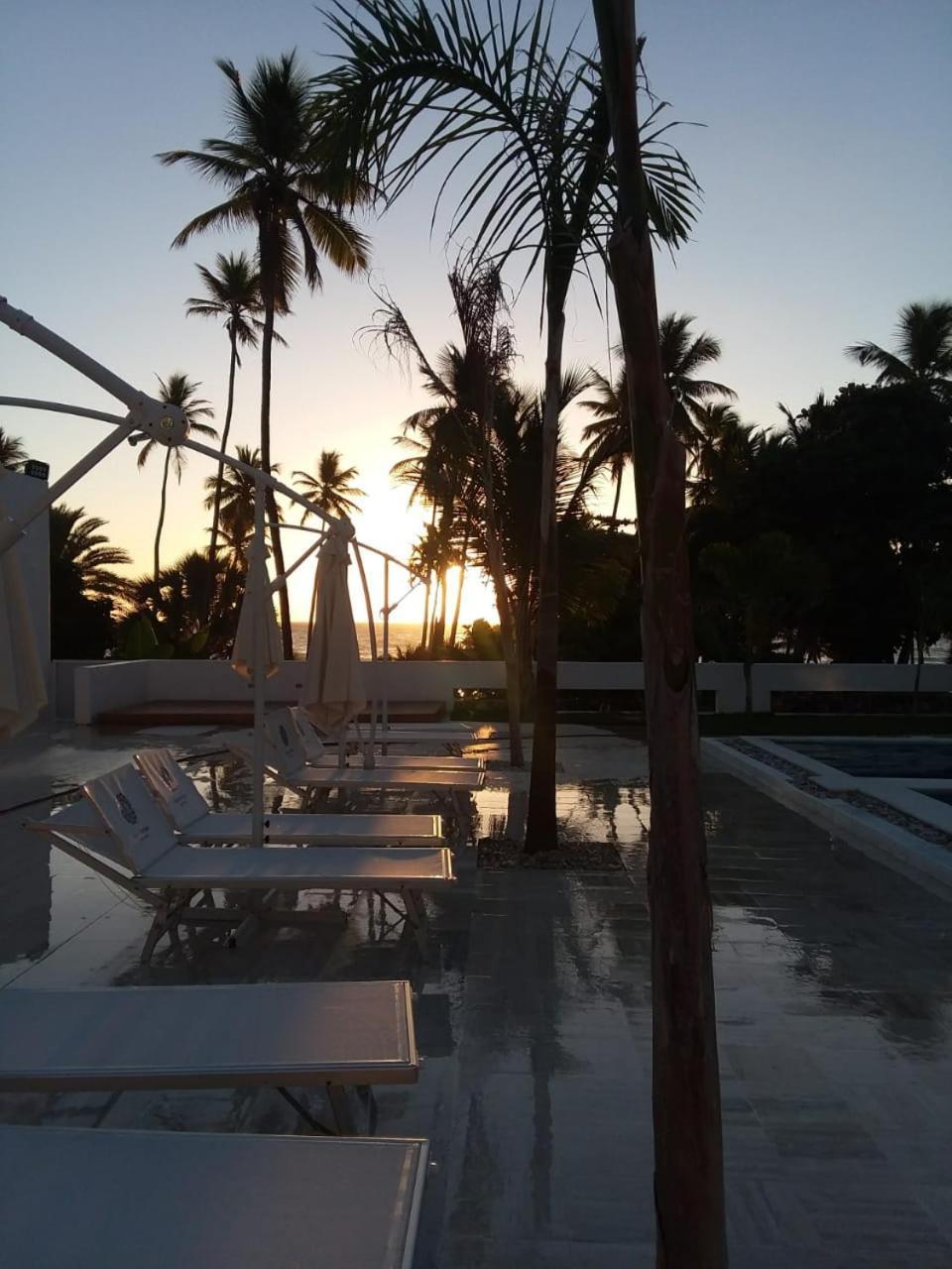 Oasi Encantada - Beach Resort Barahona Eksteriør billede
