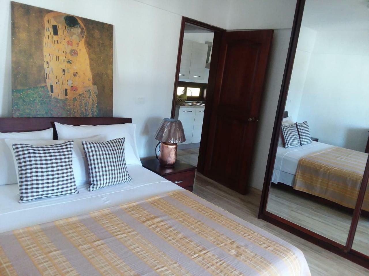 Oasi Encantada - Beach Resort Barahona Eksteriør billede